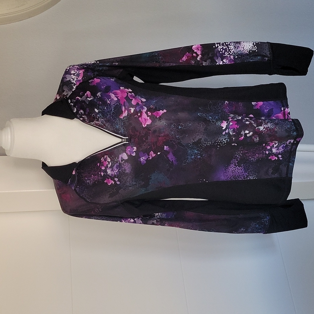 Athletic zip up floral top